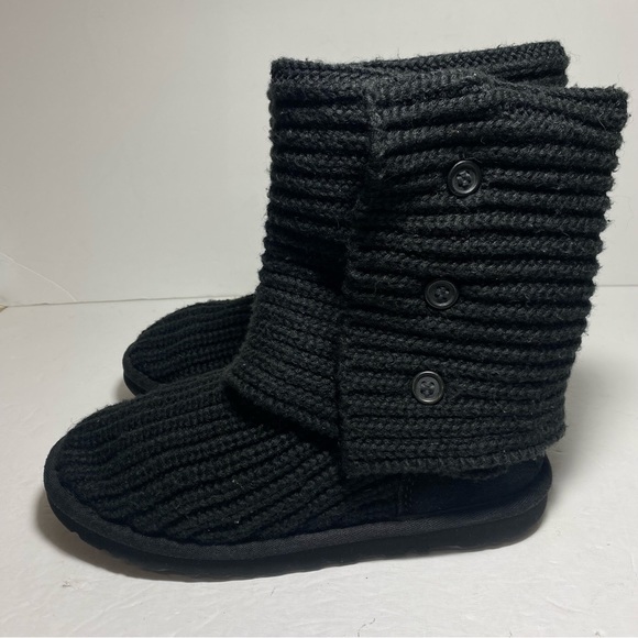 UGG Classic Cardigan Black Tall Knit Boots Sheepskin Women's Size 6 - Picture 2 of 14
